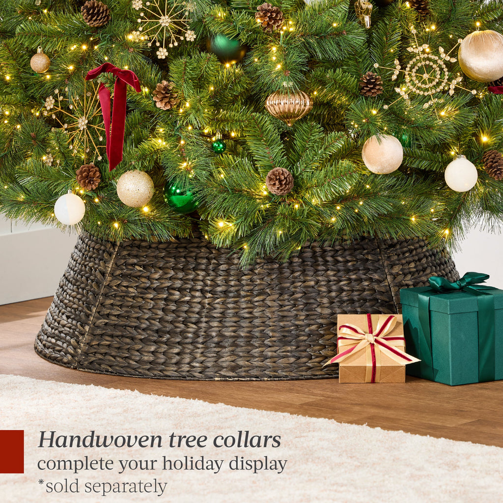 Pre-Lit Artificial Scotch Pine Christmas Tree with Metal Stand with eye-catching holiday style